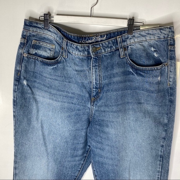 Universal Thread Straight Jeans NWT 18W - Picture 9 of 10